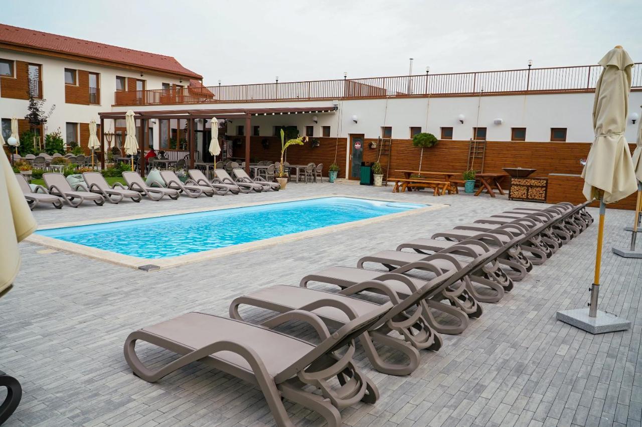 Paleus Resort Exterior photo